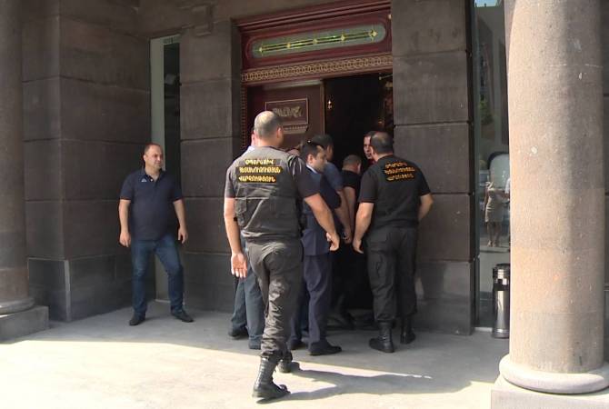Deposit agreements of nearly 6.8 million USD discovered at the place of residence of Narek 
Sargsyan, shareholder of JLJ Project Company
