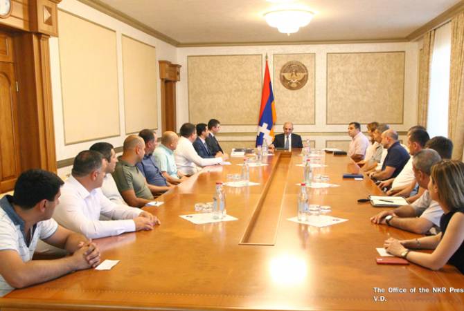 Artsakh’s president holds meetings with SME development NGO reps 