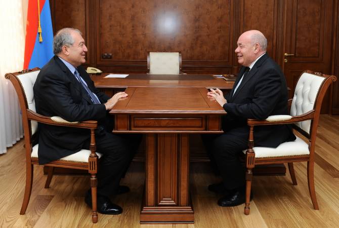 Armenian president meets with Putin’s cultural envoy 