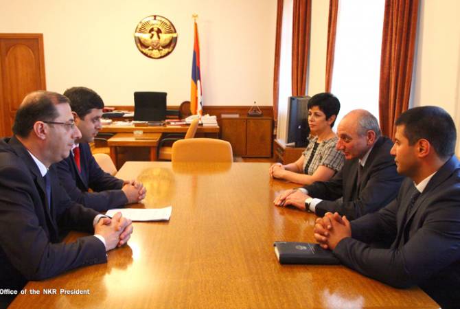 President of Artsakh holds meeting with Armenia’s minister of sports and youth affairs