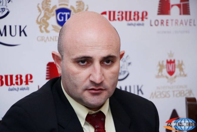 Заместитель председателя Государственного комитета по туризму Мехак Апресян ушел в 
отставку

