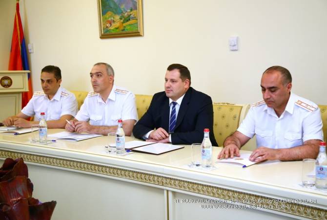 ՀՀ քննչական կոմիտեի նախագահն ընդունել է ԱՄՆ-ից Հայաստան ժամանած 
ռազմական գծով փորձագետներին