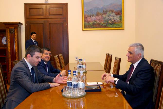 Armenia’s Deputy PM holds meeting with Artsakh’s State Minister, Special Presidential Envoy 