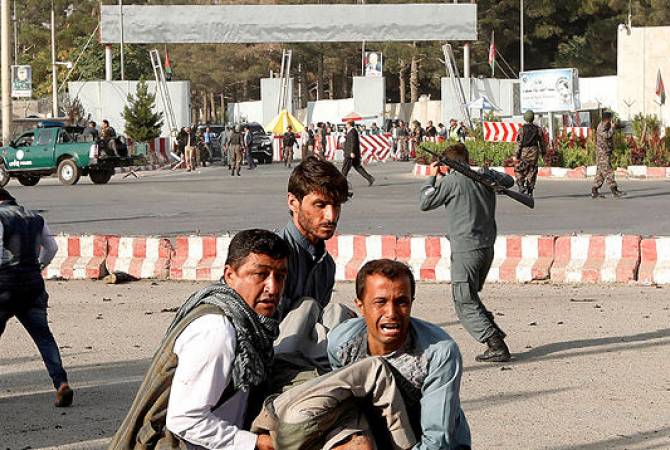 СМИ: число погибших в результате взрыва у аэропорта Кабула возросло до 23