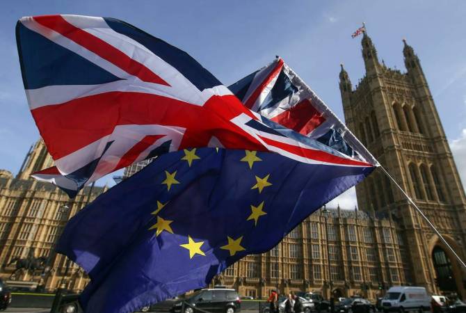 Более 500 тыс. британцев подписали петицию в поддержку нового референдума по Brexit