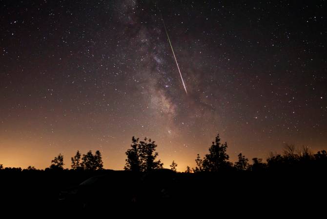 В ночь с 12-го на 13-е августа ожидается пик метеоритного потока Персеид