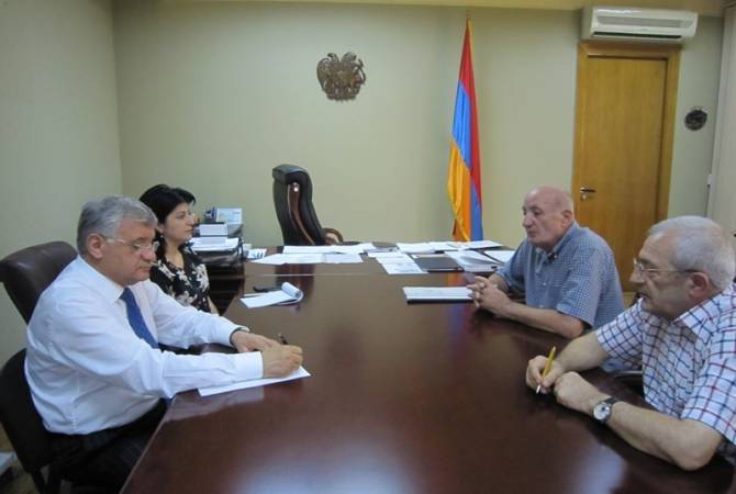 В Комитете по градостроительству обсуждались перспективы  развития  Ереванского 
метрополитена