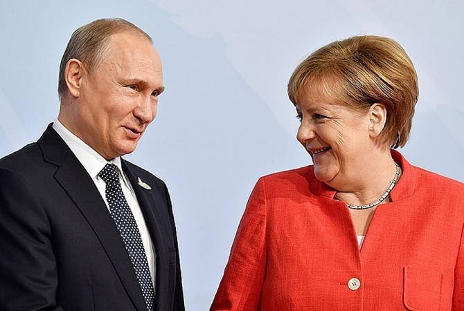 Кабмин ФРГ: Меркель 18 августа встретится с Путиным