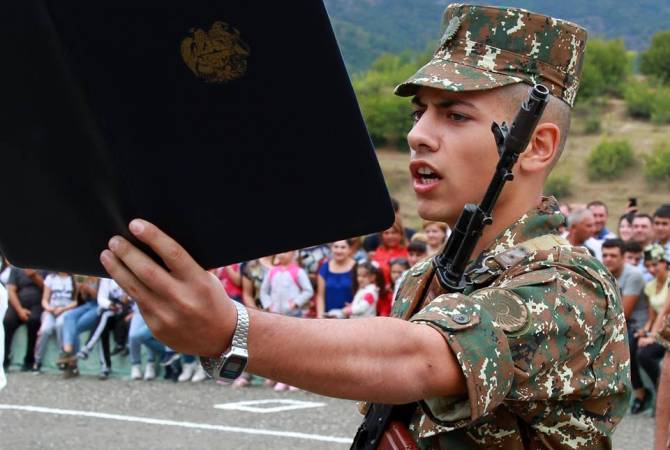 Armenian PM’s son gives military oath