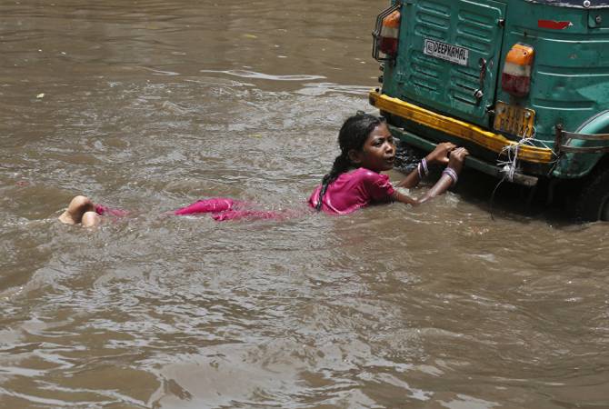 Число погибших из-за ливней в индийском штате Керала достигло 167