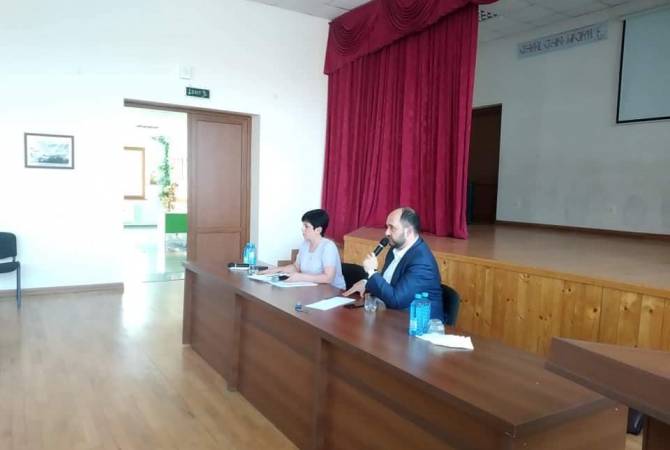 Министры образования Армении и Арцаха обсудили содержательные вопросы в отрасли