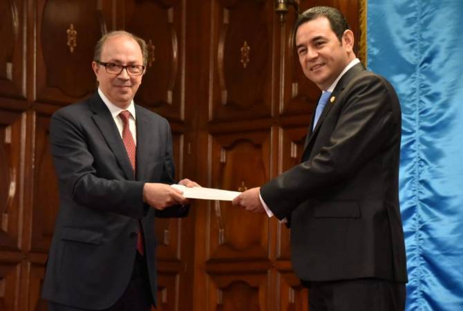 Armenian Ambassador presents credentials to President of Guatemala