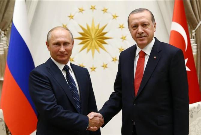 Putin holds meeting with Erdogan in Tehran ahead of trilateral summit