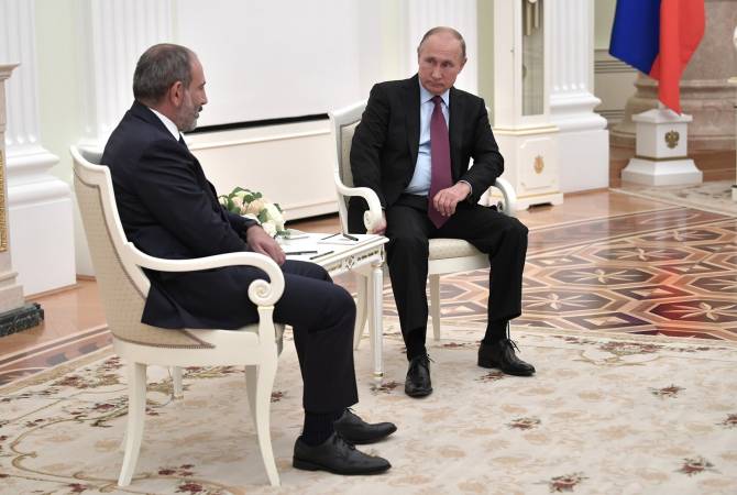 رئيس الوزراء نيكول باشينيان يدعو إلى مزيد من التعاون العسكري-التقني بين أرمينيا وروسيا في لقاءه مع 
الرئيس الرويس فلاديمير بوتين بالكرملين