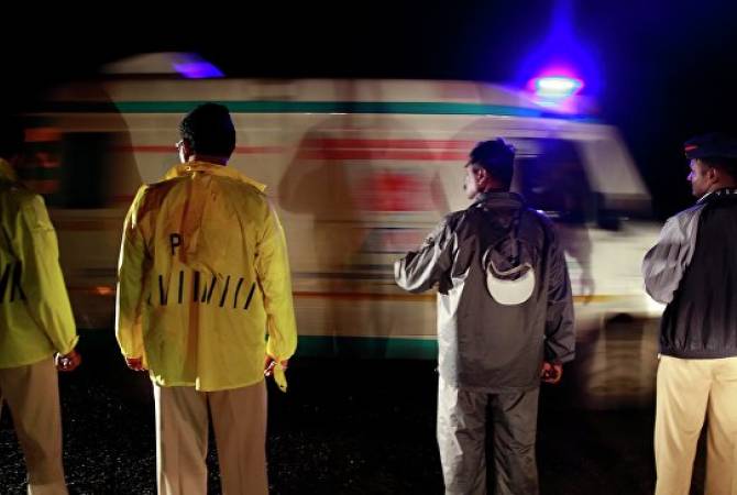 Հնդկաստանում ուխտավորների փոխադրող ավտոբուսն ընկել Է կիրճը. զոհվել Է առնվազն 32 մարդ
