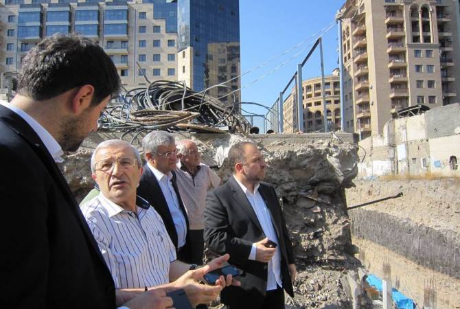 لجنة الدولة للتنمية الحضرية ووزارة الثقافة تتخذ تدابير لحل مشكلة البناء المهدد بيريفان والمعتبر نصب 
تذكاري