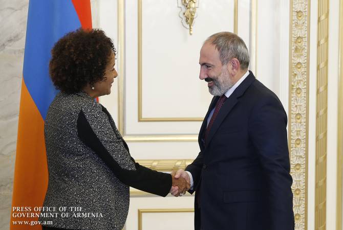 Nikol Pashinyan and Michaëlle Jean discuss issues over organization of 17th Summit of 
Francophonie 