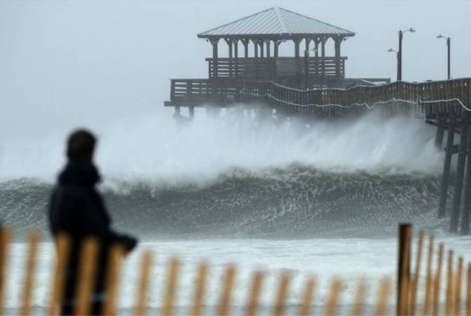 Ураган "Флоренс" обрушился на восточное побережье США