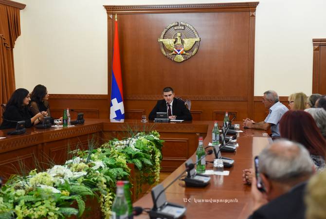 Artsakh’s State Minister holds meeting with Hayastan All Armenian Fund delegation 