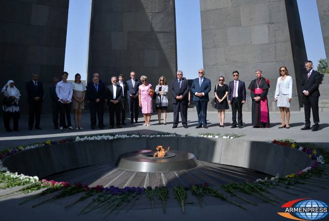 Foreign ambassadors stationed in Georgia visit Armenian Genocide memorial in Yerevan to pay 
homage 