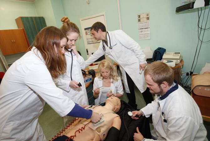 Artsakh’s medical personnel to undergo training program 