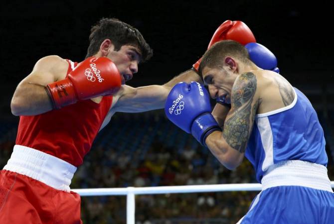إثنان من أعضاء منتخب أرمينيا للملاكمة ينالان الذهب بالبطولة الدولية في تركيا -آرتور هوفهانيسيان- 52 
كغ يتغلب على الملاكم التركي بالنهائي-