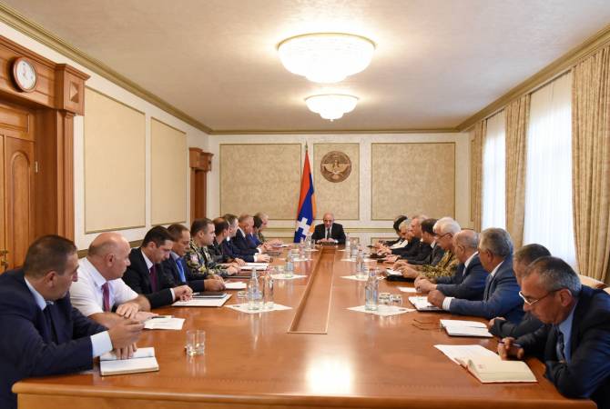 Artsakh’s president summons consultation over military mobilization readiness trainings 