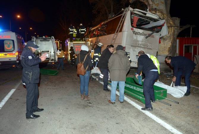 Թուրքիայում ավտոբուսի վթարի հետևանքով 8 մարդ է զոհվել