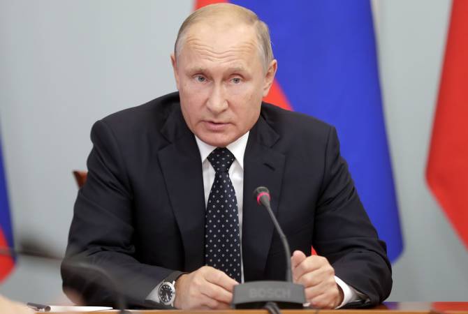 Путин назвал цепью трагических обстоятельств крушение Ил-20 над Средиземным морем


