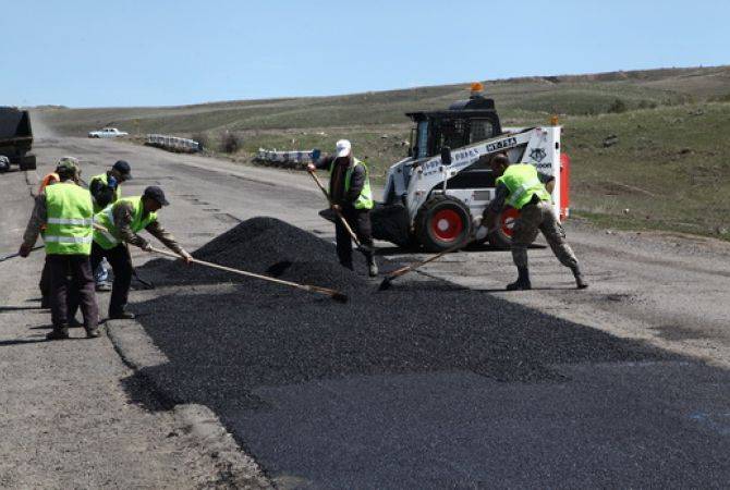 Government vows 50% overperformance of 2018 road construction plan