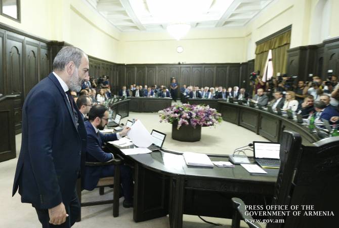 Government should encourage neither poverty nor gambling – Nikol Pashinyan 