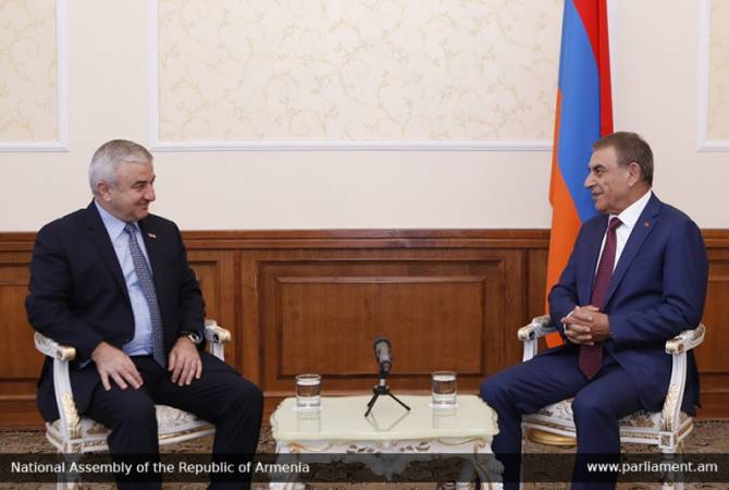 Armenia’s Speaker of Parliament holds meeting with Artsakh counterpart 