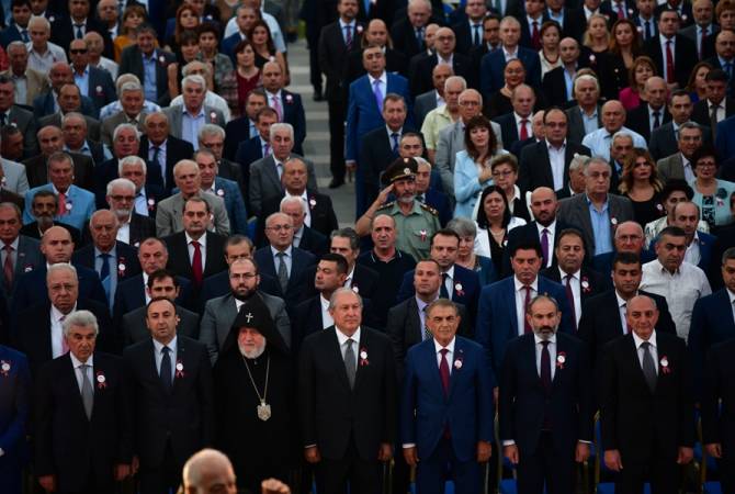 Президент Армен Саркисян присутствовал на мероприятии, посвящённом 100-летию 
Парламента Армении