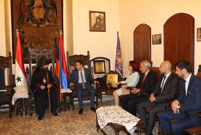 Armenia’s Minister of Diaspora holds meetings in Damascus 