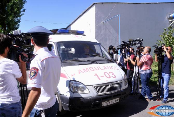 Police probe deadly oxygen tank explosion in Yerevan hospital 