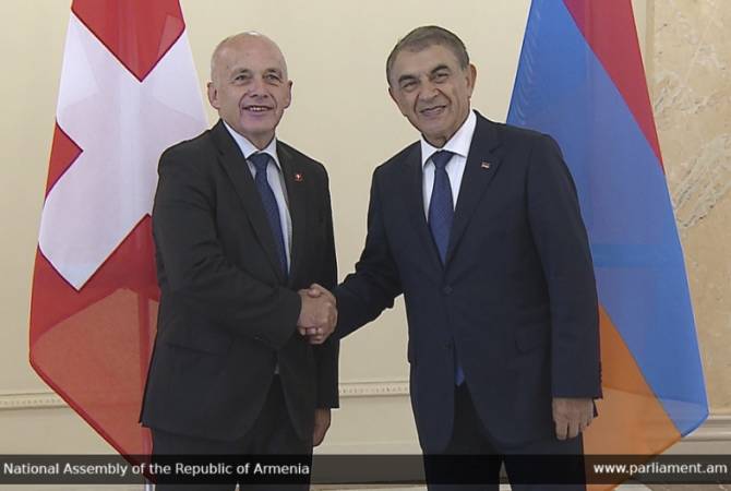 Спикер НС Армении встретился с вице-президентом Швейцарской Конфедерации

