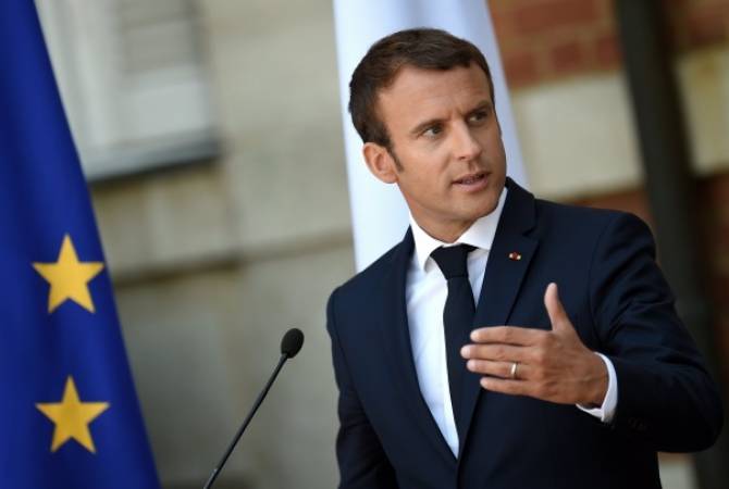 Ազնավուրի գլուխգործոցները երկար կշարունակեն ապրել. Ֆրանսիայի նախագահը 
ցավակցական հրապարակում է կատարել
