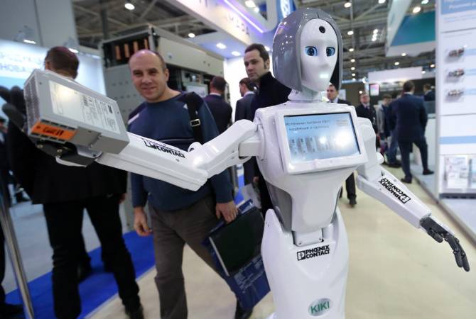 В Токио проведут эксперимент по использованию роботов в городском метро
