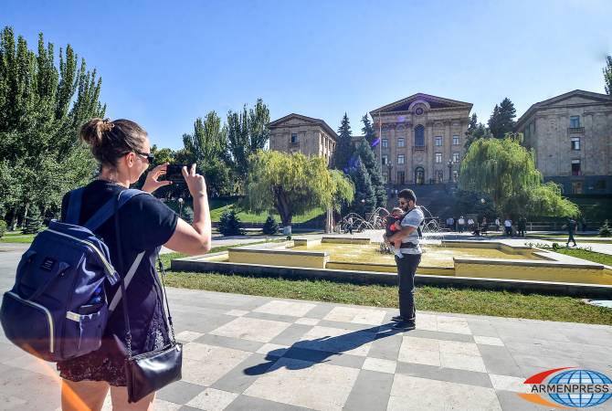 Ворота в парк при НС Армении открылись для граждан