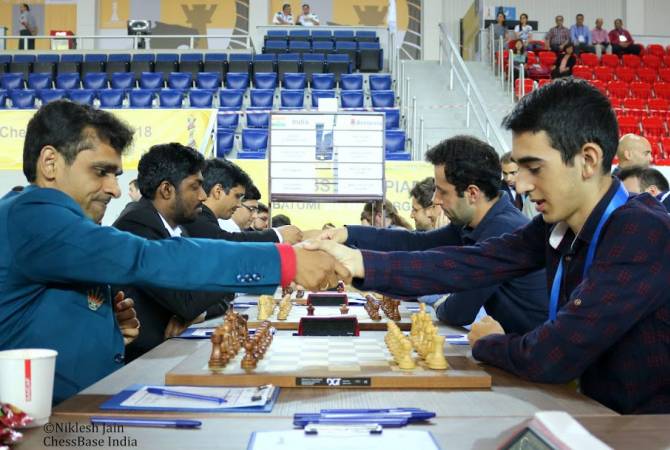 Шахматные сборные Армении сохраняют шансы оказаться в тройке лучших на Всемирной 
олимпиаде