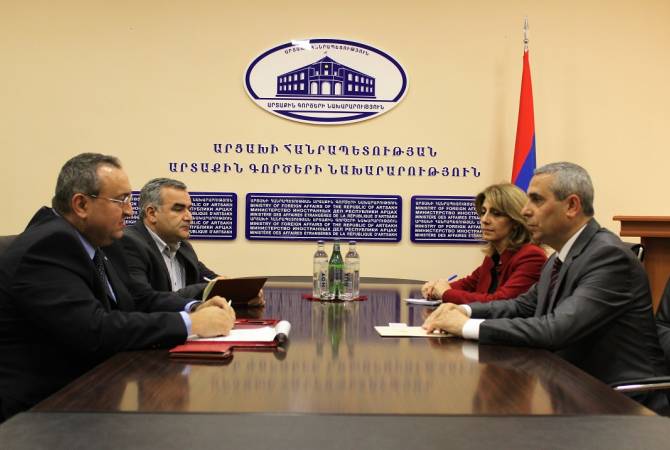 Министр иностранных дел Республики Арцах принял новоназначенного руководителя 
миссии МККК

