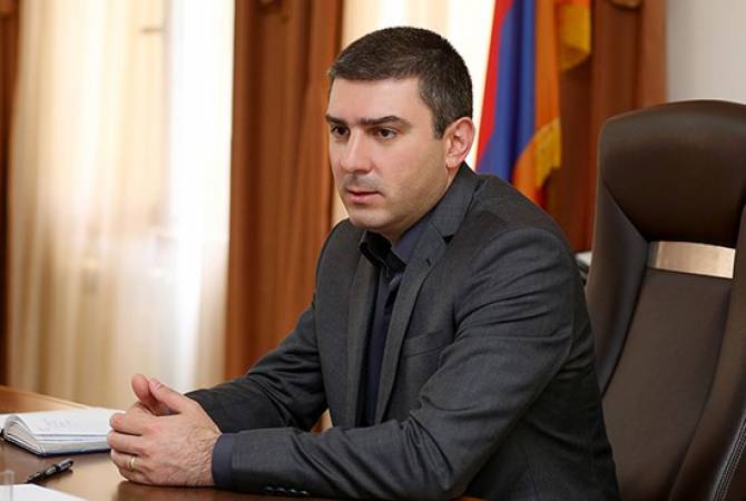 Պետնախարար Մարտիրոսյանը Ներդրումային հիմնադրամի աշխատակազմին է 
ներկայացրել նորանշանակ գլխավոր տնօրենին
