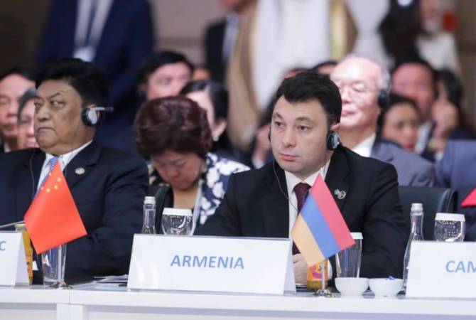 You must recognize the complete exercise of self-determination right of Artsakh people – 
Sharmazanov tells Azerbaijani Speaker of Parliament in Turkey 
