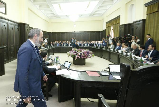 Задача не в том, чтобы в правительстве были только партийные кадры: Никол Пашинян