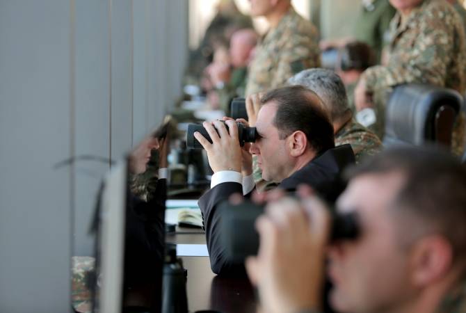  Պաշտպանության նախարարը հետևել է հայ-ռուսական համատեղ մարտավարական
զորավարժության ընթացքին