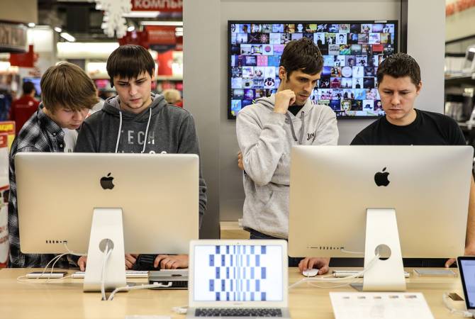 Исследование: продажи компьютеров Apple в мире упали в третьем квартале на 11%