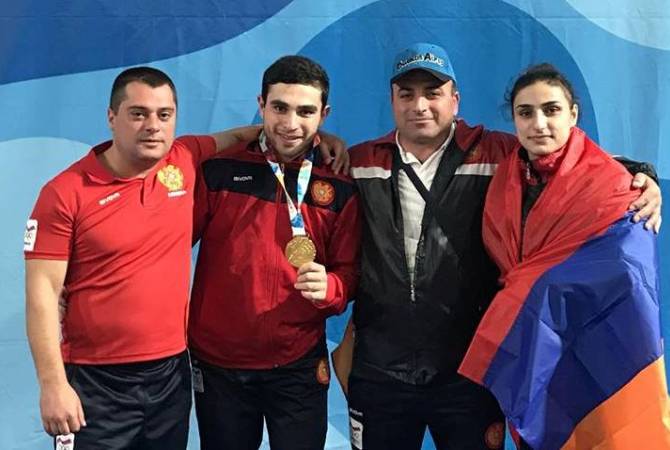 عضو منتخب أرمينيا لرفع الأثقال كارن ماركاريان يحرز الذهب في الألعاب الأولمبية للشباب