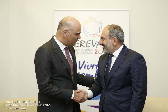 Dans le cadre du Sommet de la Francophonie, le Premier ministre arménien a rencontré le 
Président de la Suisse, la Présidente de l'Estonie, le Premier ministre du Québec et le Vice-
Premier ministre du Vietnam
