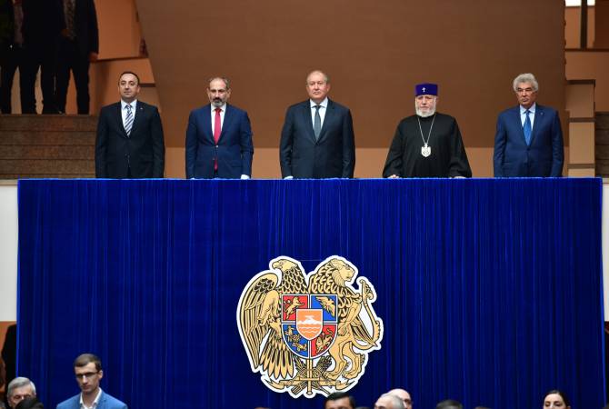President attends inauguration of new Mayor of Yerevan 
