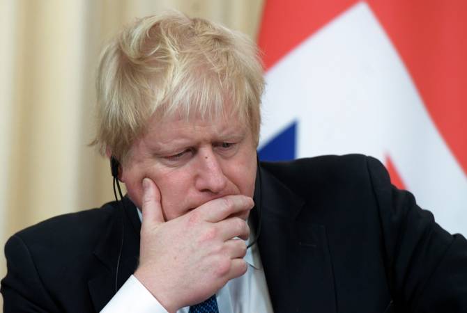 Telegraph: Борис Джонсон призвал сопротивляться давлению ЕС на переговорах по Brexit